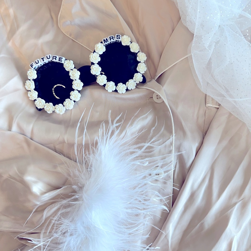 Bridal PJ set with vail and sunnies